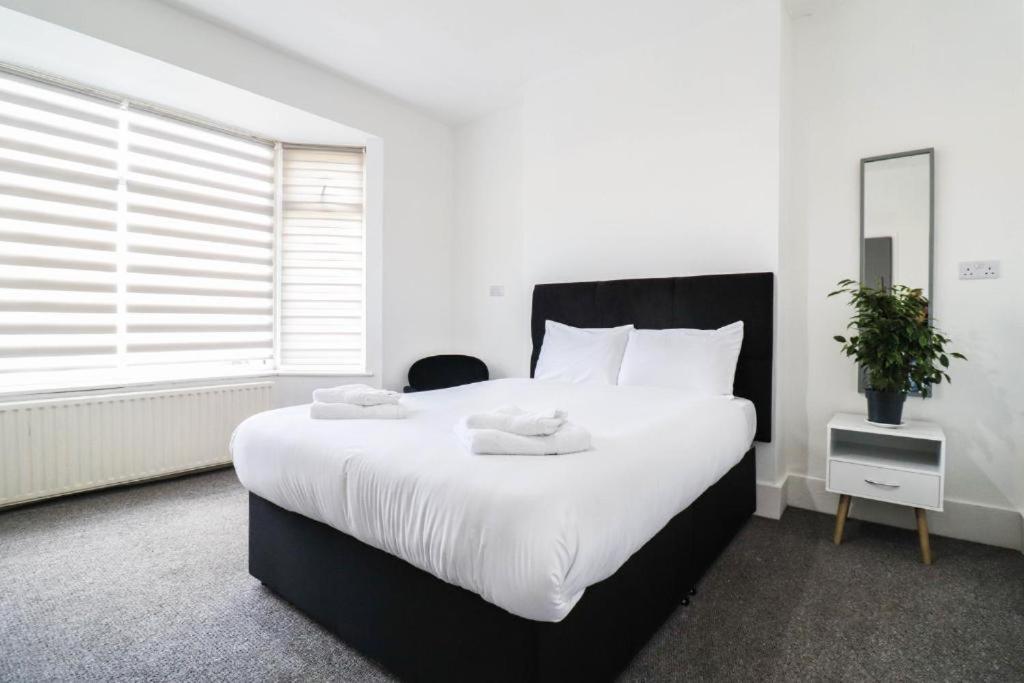 Urban Oasis Bed and Breakfast Londen Buitenkant foto
