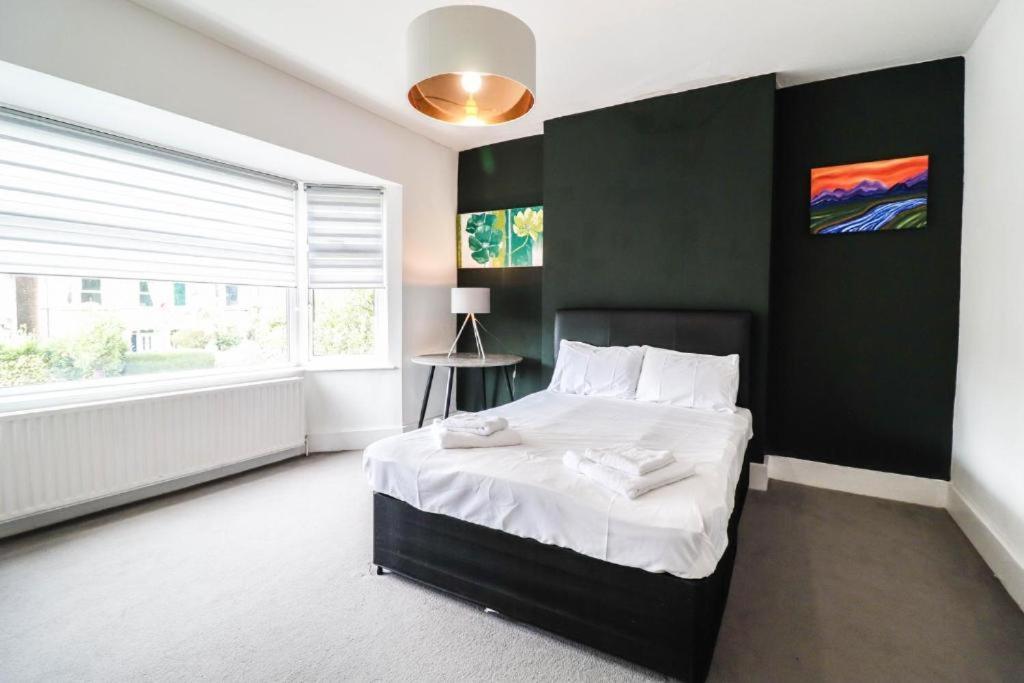 Urban Oasis Bed and Breakfast Londen Buitenkant foto